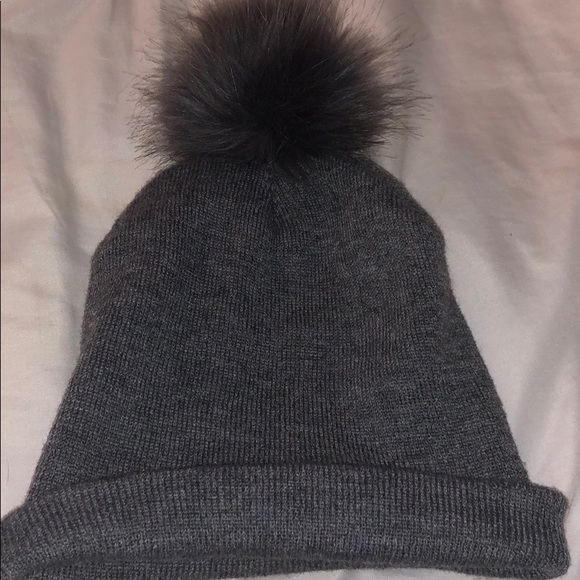 ❤️Forever 21 Hat. Offers welcomed- must go!!!!!❤️ - Picture 4 of 6